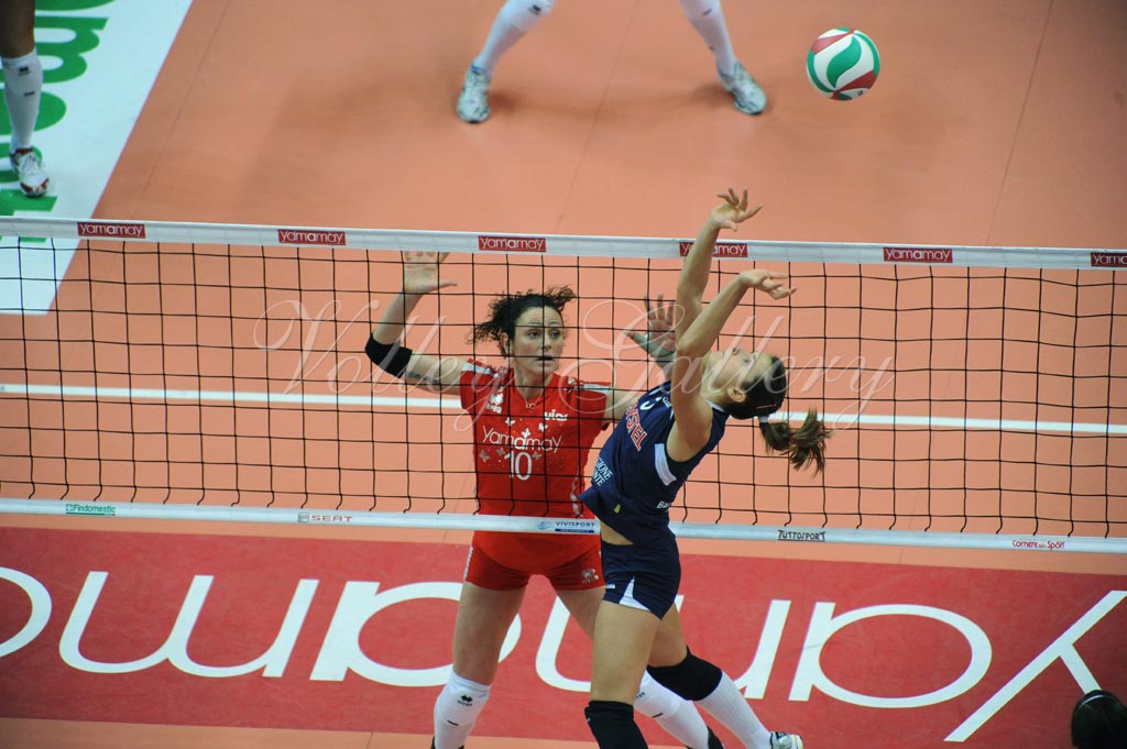 Yamamay Asystel NO (12)